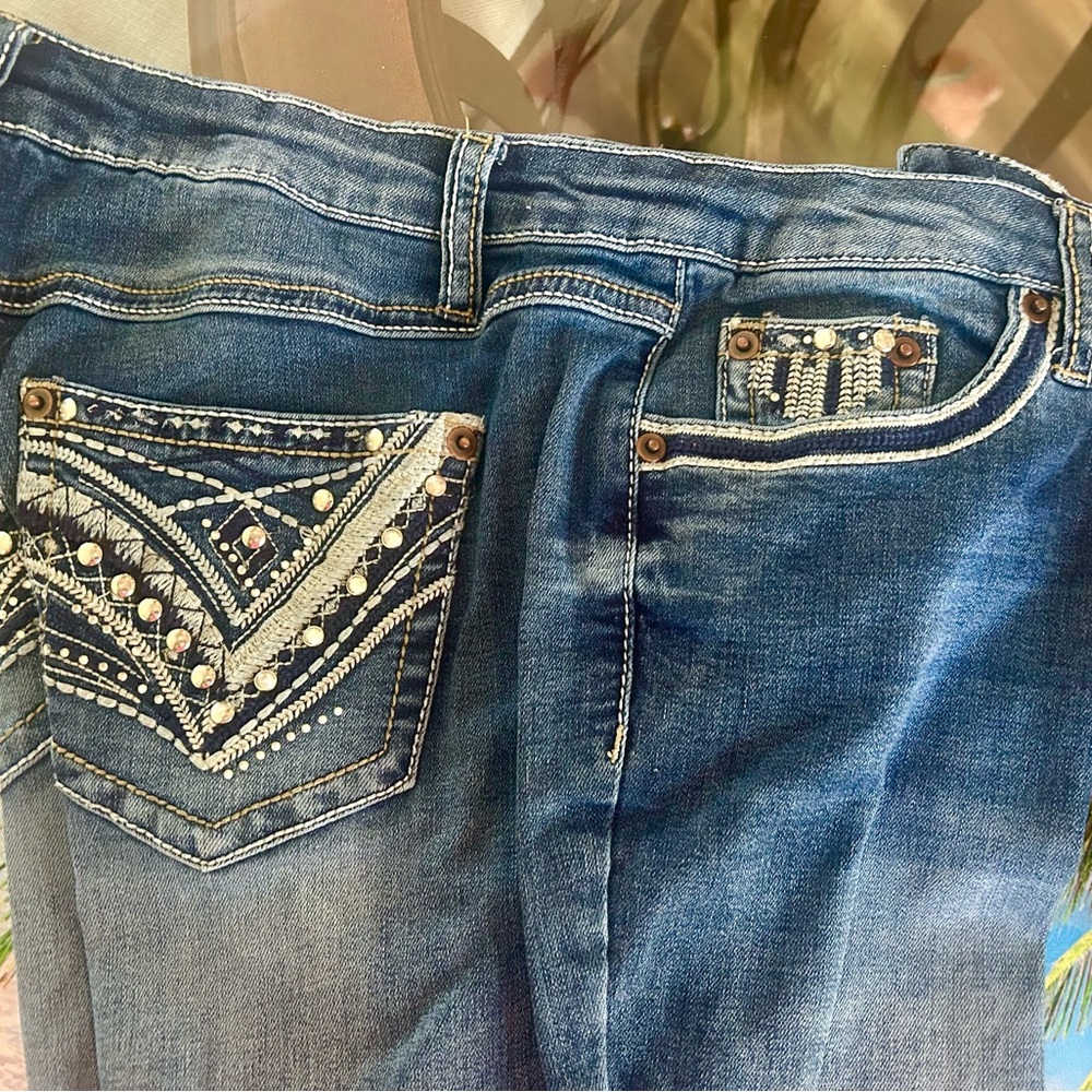 Stylish Embellished Boot Cut Jeans in Blue